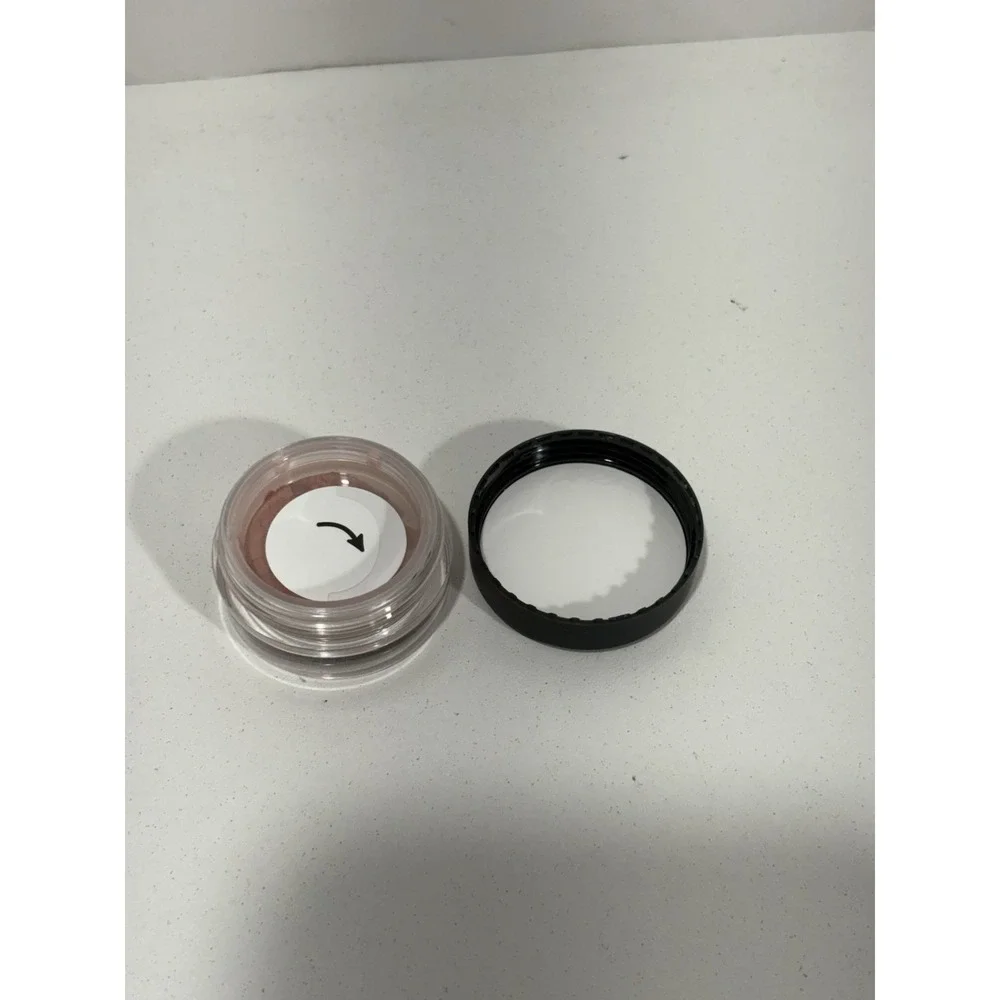 Bare Minerals Luxe Radiance .57g Bare Escentuals 65060 New Sealed RARE